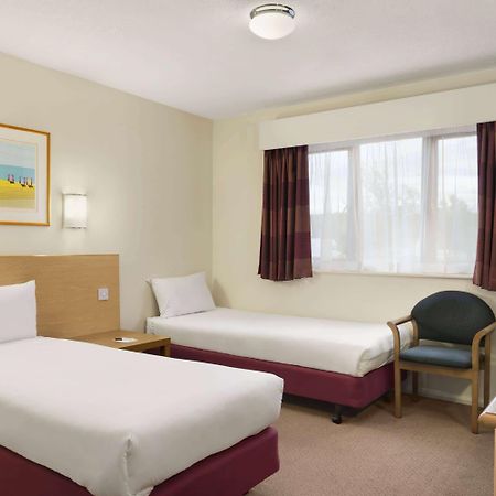 Days Inn Hotel Warwick South - Southbound M40 Ashorne Екстериор снимка
