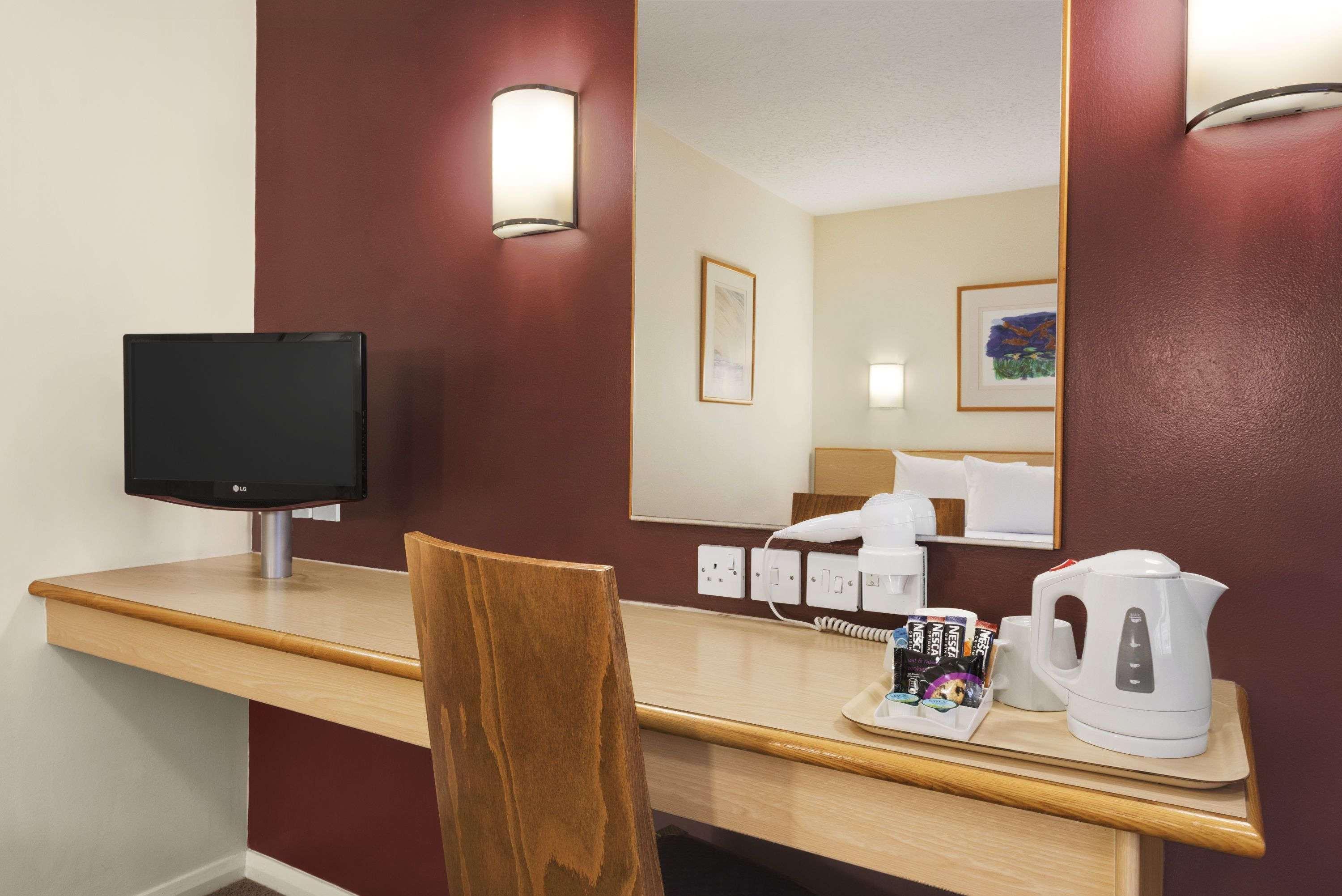 Days Inn Hotel Warwick South - Southbound M40 Ashorne Екстериор снимка