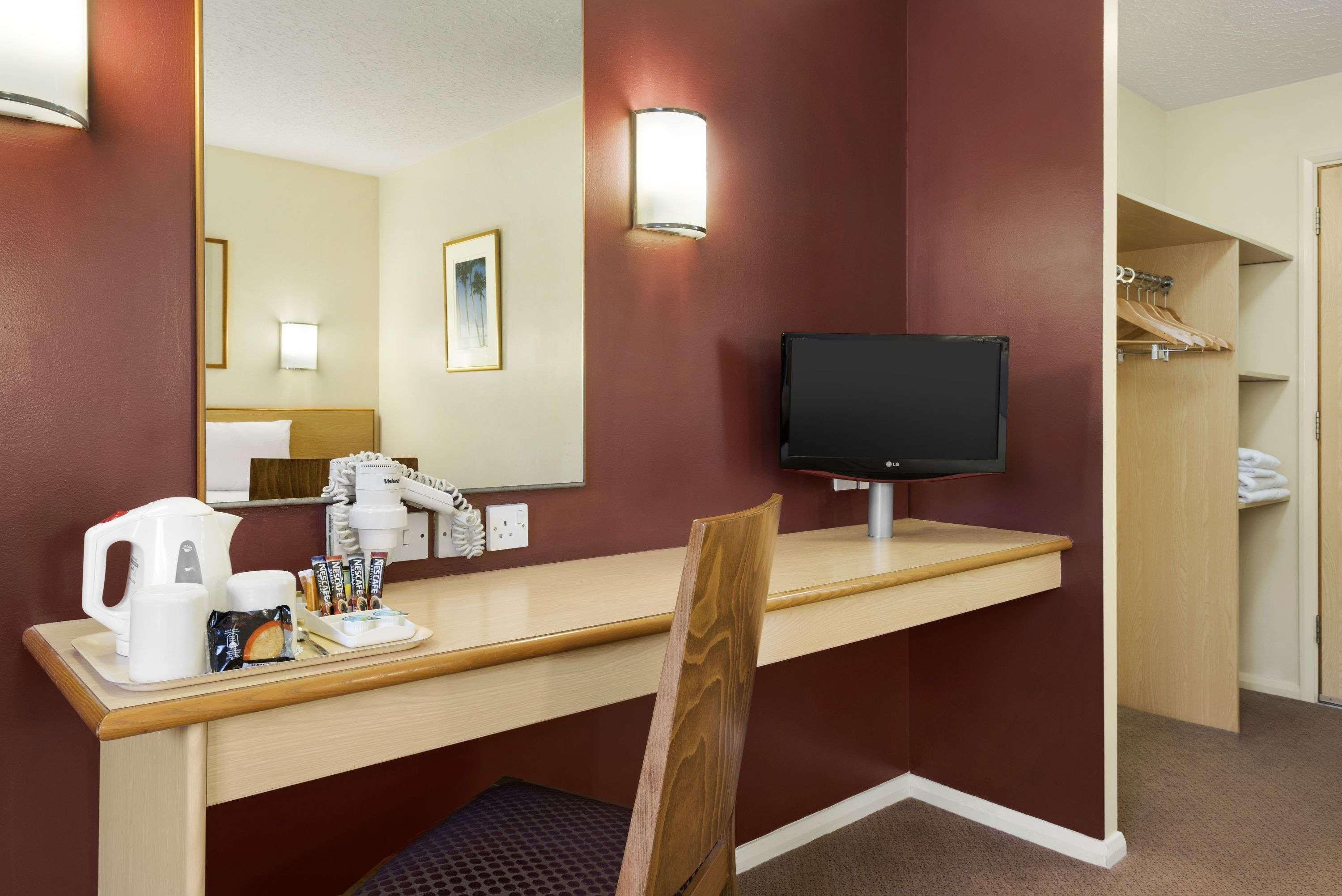 Days Inn Hotel Warwick South - Southbound M40 Ashorne Екстериор снимка
