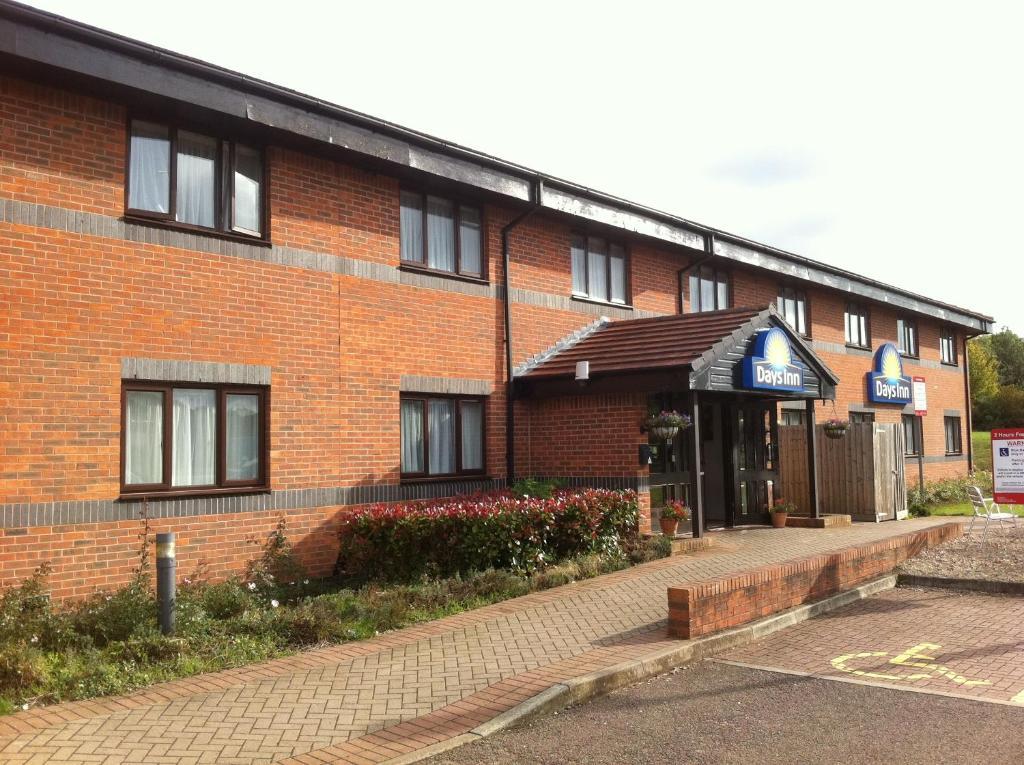 Days Inn Hotel Warwick South - Southbound M40 Ashorne Екстериор снимка